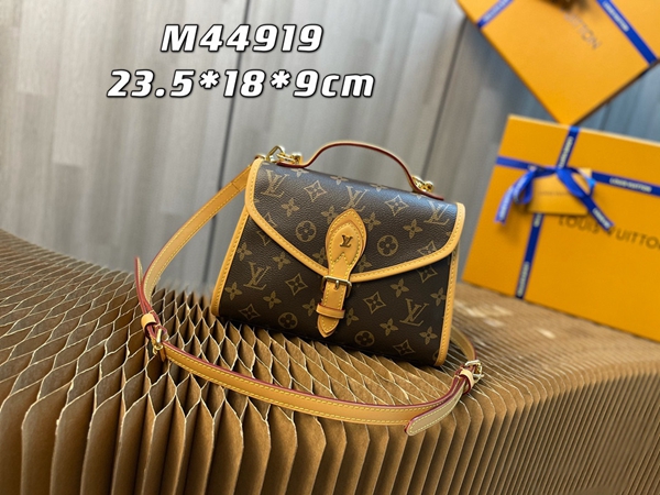 ルイヴィトンバッグ正面デザイン